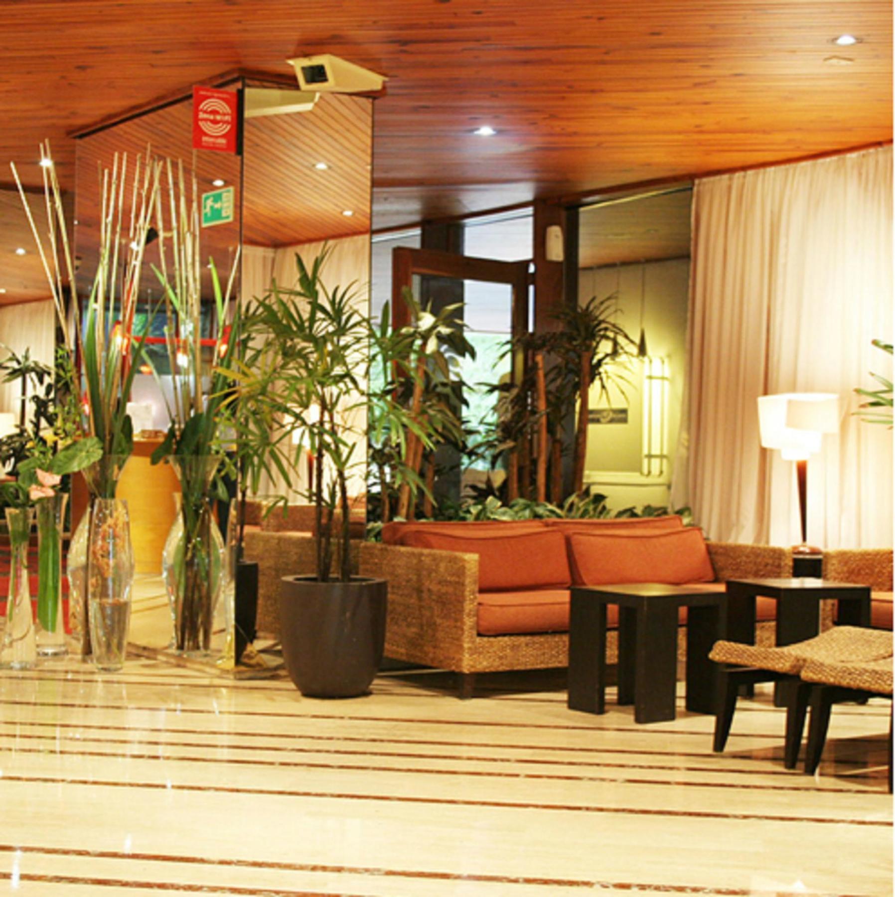 Hotel Altamira Suites Caracas Exterior foto
